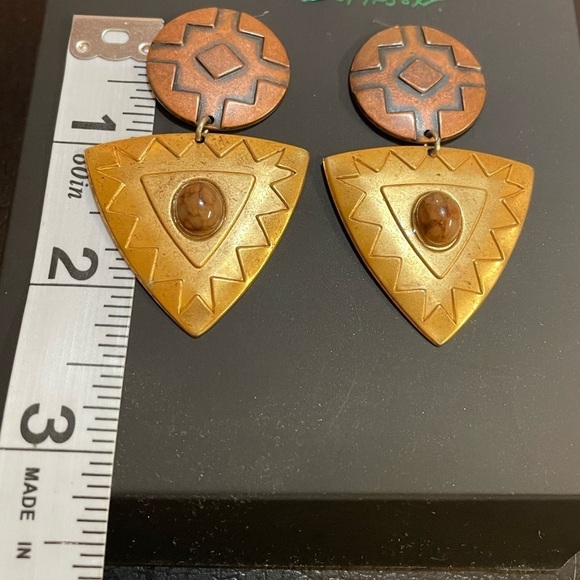 Brass gold Southwest Triangle earrings vintage geometric jewelry western - Picture 4 of 5
